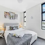 3Bedroom Serenity Stay In Homebush
